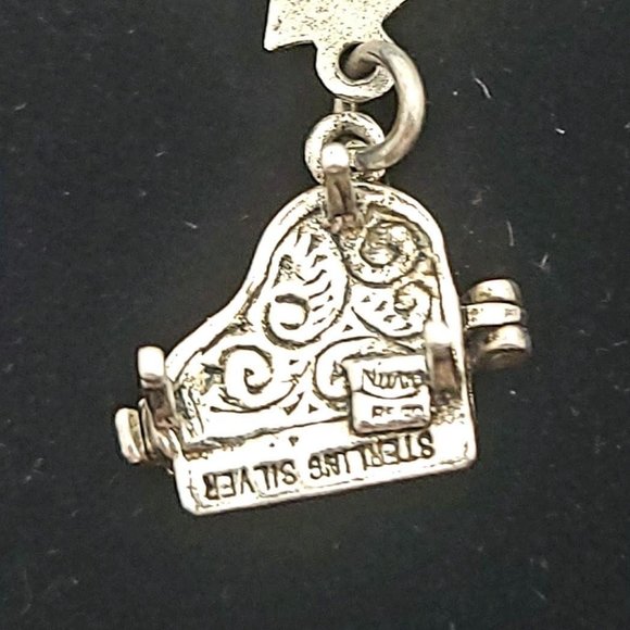 Vintage Sterling Silver Lady Fayre Swallow With Piano Brooch Bird, Detailed, EUC - Picture 4 of 4